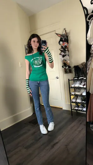 Soggyalien22 OnlyFans Leaked Free Thumbnail Picture - #osdsaKyvKe