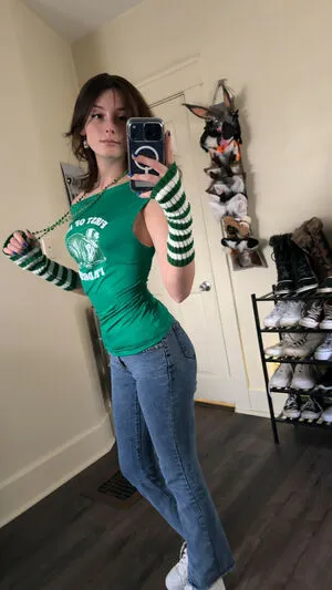 Soggyalien22 OnlyFans Leaked Free Thumbnail Picture - #u7BMvDx7WW