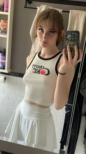 Soggyalien22 OnlyFans Leaked Free Thumbnail Picture - #0yAKFrF4j0