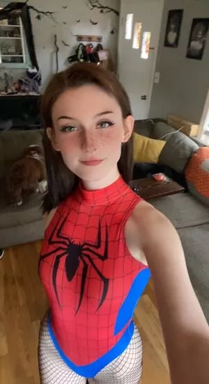 Soggyalien22 OnlyFans Leaked Free Thumbnail Picture - #24E5lBxxu1