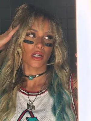 Sol Ruca OnlyFans Leaked Free Thumbnail Picture - #6Br2tvMOe8