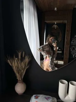 Sola Zola OnlyFans Leaked Free Thumbnail Picture - #7Z0sqRqmim