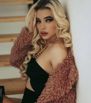 Solana Wolf OnlyFans Leaked Free Thumbnail Picture - #76G5yz8jUH