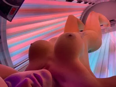 Solarium OnlyFans Leaked Free Thumbnail Picture - #vTcYBXuAiL