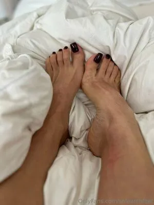 Solearchfeet OnlyFans Leaked Free Thumbnail Picture - #mnJ3M6b1nh