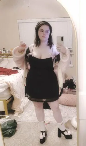 Soleilestelle OnlyFans Leaked Free Thumbnail Picture - #XLtfI2exiz