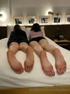Solelydawn OnlyFans Leaked Free Thumbnail Picture - #qiInsCLVP9