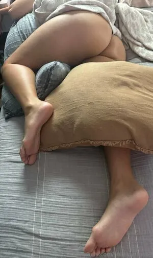 Solelylatina69 OnlyFans Leaked Free Thumbnail Picture - #ODGQdOTZG8
