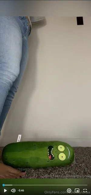 Solesbylunaa OnlyFans Leaked Free Thumbnail Picture - #D40wpwNGet