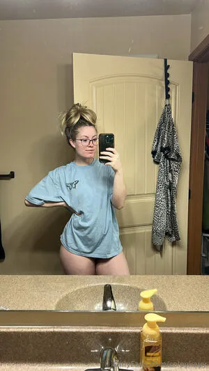 Soleykayy OnlyFans Leaked Free Thumbnail Picture - #HjppXIf7U4