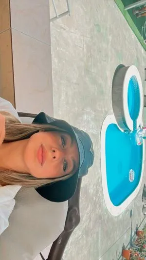 Solibeth Brito OnlyFans Leaked Free Thumbnail Picture - #X2ZOsypY6Q