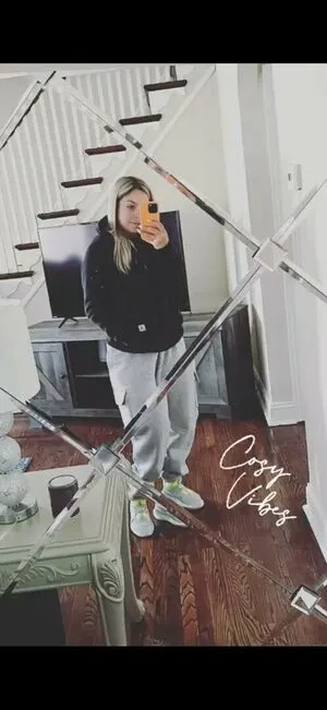 Solibeth Brito OnlyFans Leaked Free Thumbnail Picture - #vrgHIiwccz