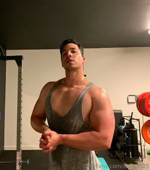 Solid3525 OnlyFans Leaked Free Thumbnail Picture - #6oWYREhbkB