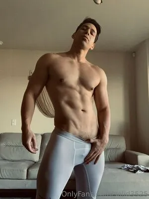 Solid3525 OnlyFans Leaked Free Thumbnail Picture - #PhnVcuyHi1