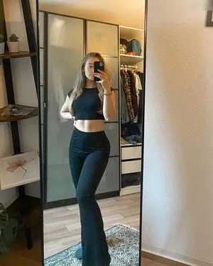Solisssaa OnlyFans Leaked Free Thumbnail Picture - #q9tDUxh3hY