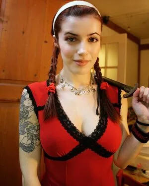 Solomonica De Winter OnlyFans Leaked Free Thumbnail Picture - #8oK0tt4z1x