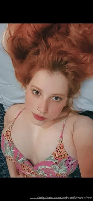 Solsunflowersfree OnlyFans Leaked Free Thumbnail Picture - #ra4n90f9mJ
