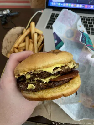 Somelittlecrumbs OnlyFans Leaked Free Thumbnail Picture - #InvLS49Nh1