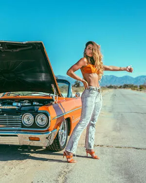 Sommer Ray OnlyFans Leaked Free Thumbnail Picture - #3HYabgqB2D