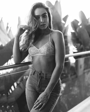 Sommer Ray OnlyFans Leaked Free Thumbnail Picture - #7lIdRA7qIM