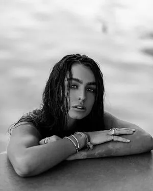 Sommer Ray OnlyFans Leaked Free Thumbnail Picture - #E28a2euEuK