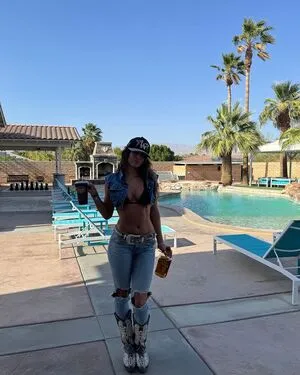 Sommer Ray OnlyFans Leaked Free Thumbnail Picture - #JKMaceVtUO