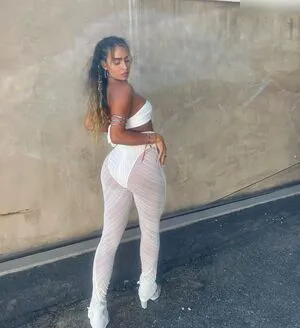 Sommer Ray OnlyFans Leaked Free Thumbnail Picture - #TscejvBcI5