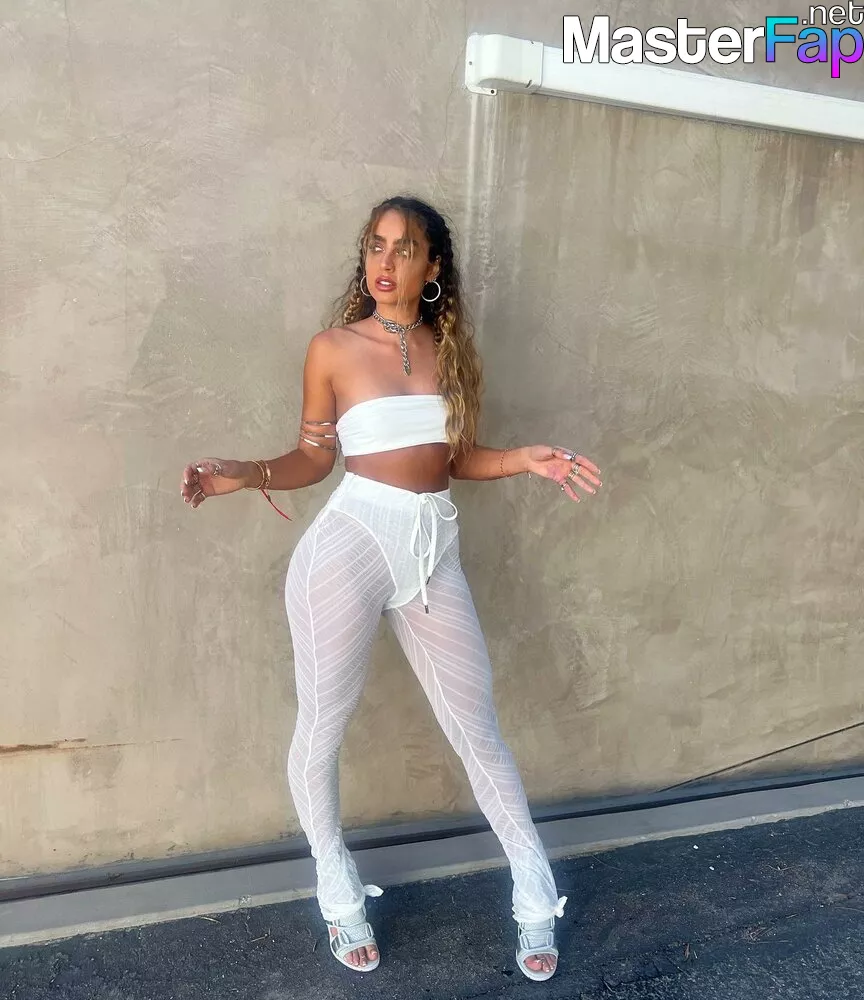 Sommer Ray Nude OnlyFans Leak Picture #amKJhYLRKy | MasterFap.net