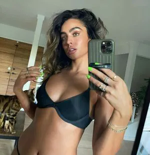 Sommer Ray OnlyFans Leaked Free Thumbnail Picture - #nS8xUOAkA2