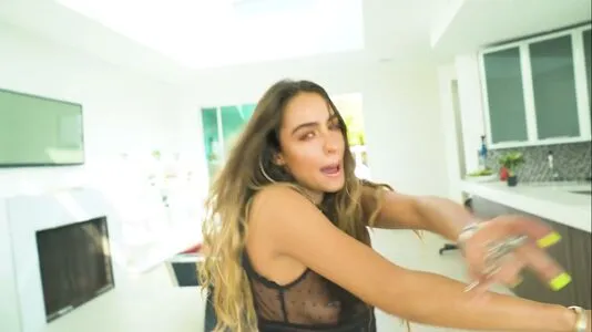 Sommer Ray OnlyFans Leaked Free Thumbnail Picture - #shARn33tRL