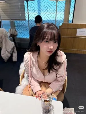 Son Ye Eun OnlyFans Leaked Free Thumbnail Picture - #24PeLfKPec