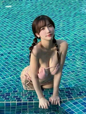 Son Ye Eun OnlyFans Leaked Free Thumbnail Picture - #pfRXD3S0Wz