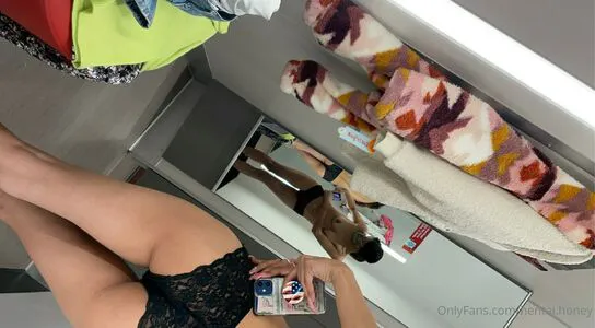 Sona Bella OnlyFans Leaked Free Thumbnail Picture - #TxXDJK9PpU
