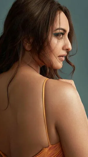 Sonakshi Sinha OnlyFans Leaked Free Thumbnail Picture - #3TRkn3C4tg