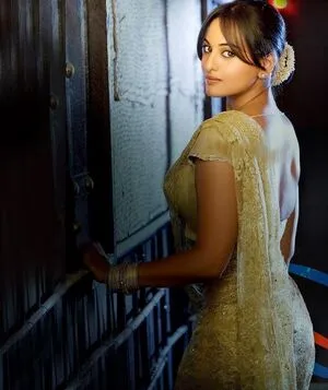 Sonakshi Sinha OnlyFans Leaked Free Thumbnail Picture - #HVoUjWa1US