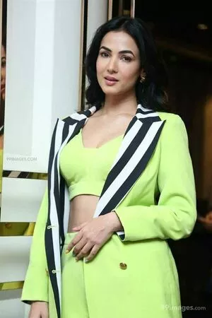 Sonal Chauhan OnlyFans Leaked Free Thumbnail Picture - #rQr3hJ8Cl8