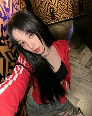 Song Yuqi OnlyFans Leaked Free Thumbnail Picture - #4ogM4iTlLl