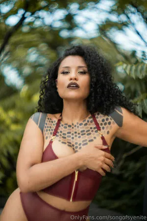 Songofsyenite OnlyFans Leaked Free Thumbnail Picture - #mEkxy6GoaI