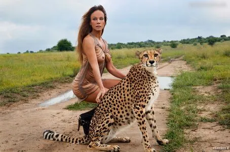 Sonja Kirchberger OnlyFans Leaked Free Thumbnail Picture - #3x75VerNdt