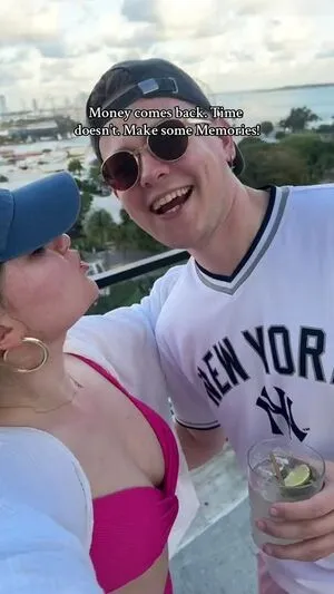 Sonny Loops OnlyFans Leaked Free Thumbnail Picture - #BKUifV2HSX