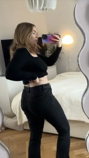 Sonny Loops OnlyFans Leaked Free Thumbnail Picture - #WIdhLFT8ms
