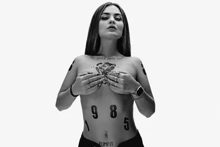 Sonya Tayurskaya OnlyFans Leaked Free Thumbnail Picture - #F0mqTjnAho
