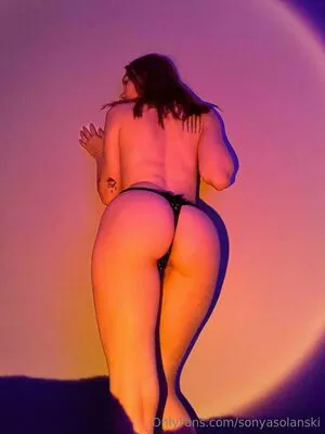 Sonyasolanski OnlyFans Leaked Free Thumbnail Picture - #AZE3IKn3v7