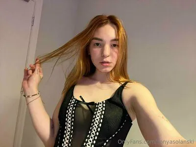Sonyasolanski OnlyFans Leaked Free Thumbnail Picture - #RFjerGrOCT