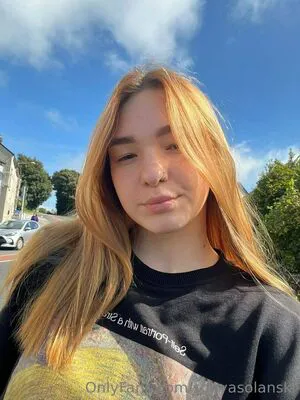 Sonyasolanski OnlyFans Leaked Free Thumbnail Picture - #p9hcGu2Syw