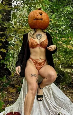 Soph Labe OnlyFans Leaked Free Thumbnail Picture - #E391O7p4FN