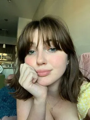 Soph8983 Sophie43 OnlyFans Leaked Free Thumbnail Picture - #HDApTEwhmo
