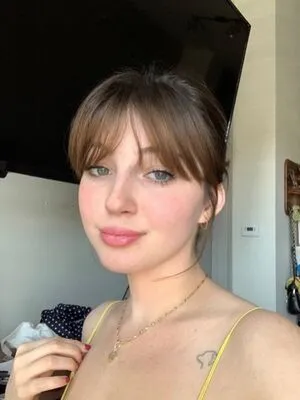 Soph8983 Sophie43 OnlyFans Leaked Free Thumbnail Picture - #N3TEmXUJ3k