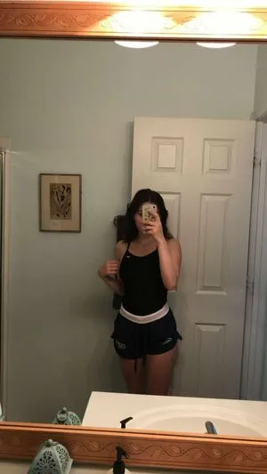 Soph8983 Sophie43 OnlyFans Leaked Free Thumbnail Picture - #oAsFzCz4DM