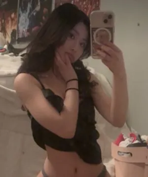 Soph96719 OnlyFans Leaked Free Thumbnail Picture - #UHwud474m2